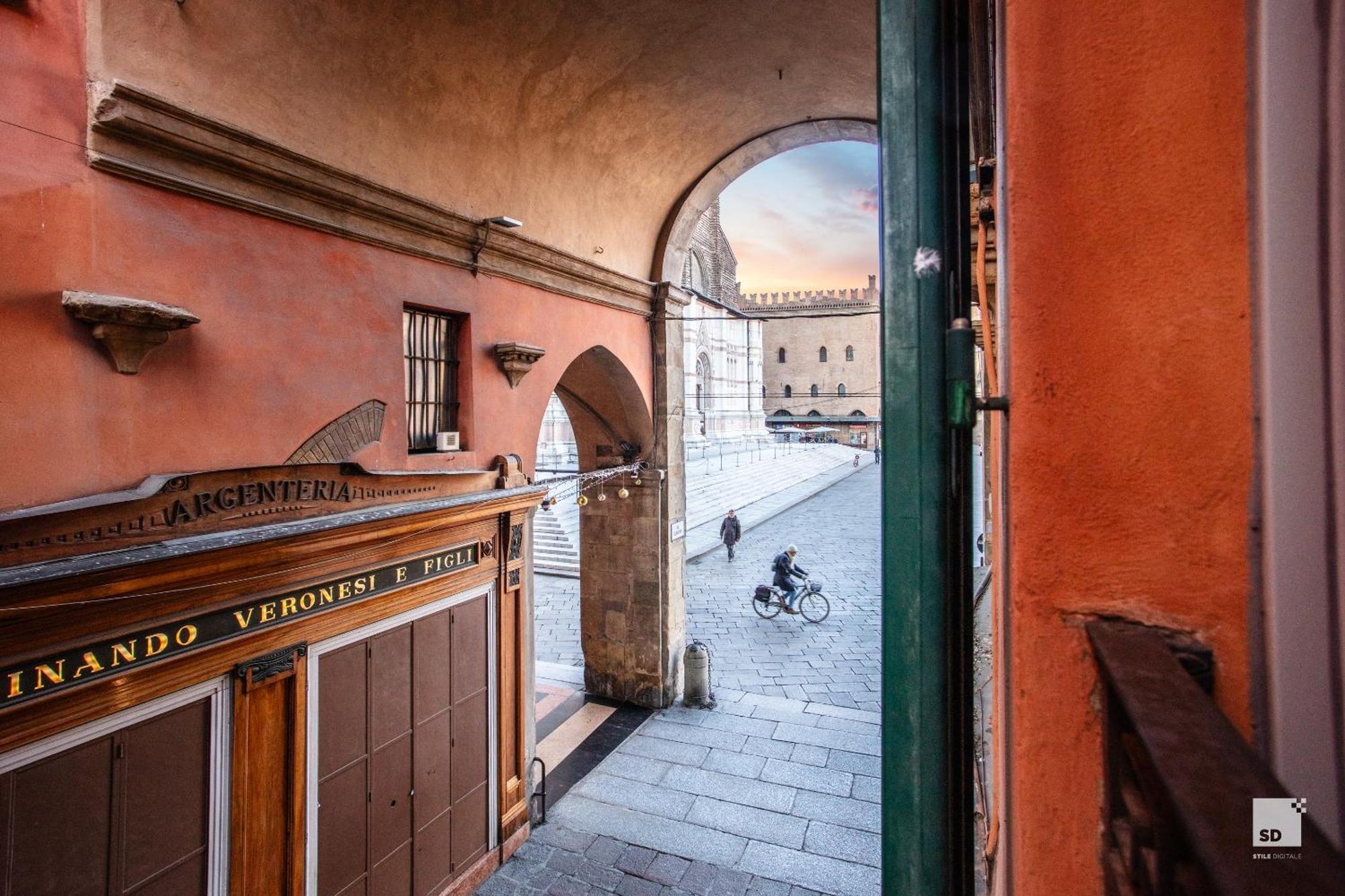 Urbanicooh Guidozagni - Piazza Maggiore View Bologna Kültér fotó